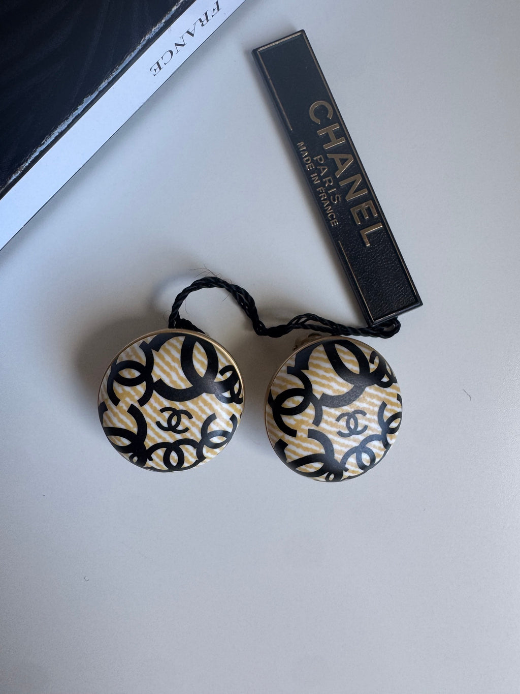 Vintage Chanel klipsy CC - kolekcja 2002